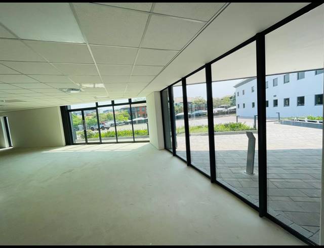 1,200M² OFFICE TO LET IN VORNA VALLEY